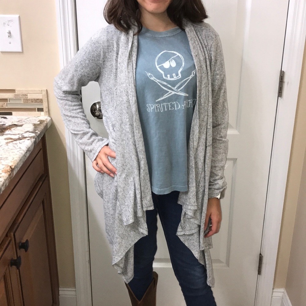 Grey cardigan
